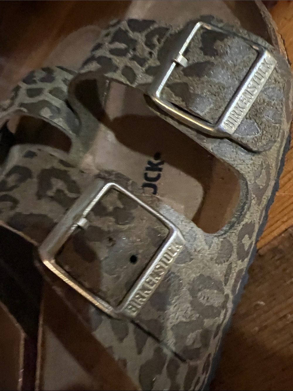Birkenstock Women’s Leopard Khaki Arizona Soft Footbed Sandal size 5 - Picture 7 of 10